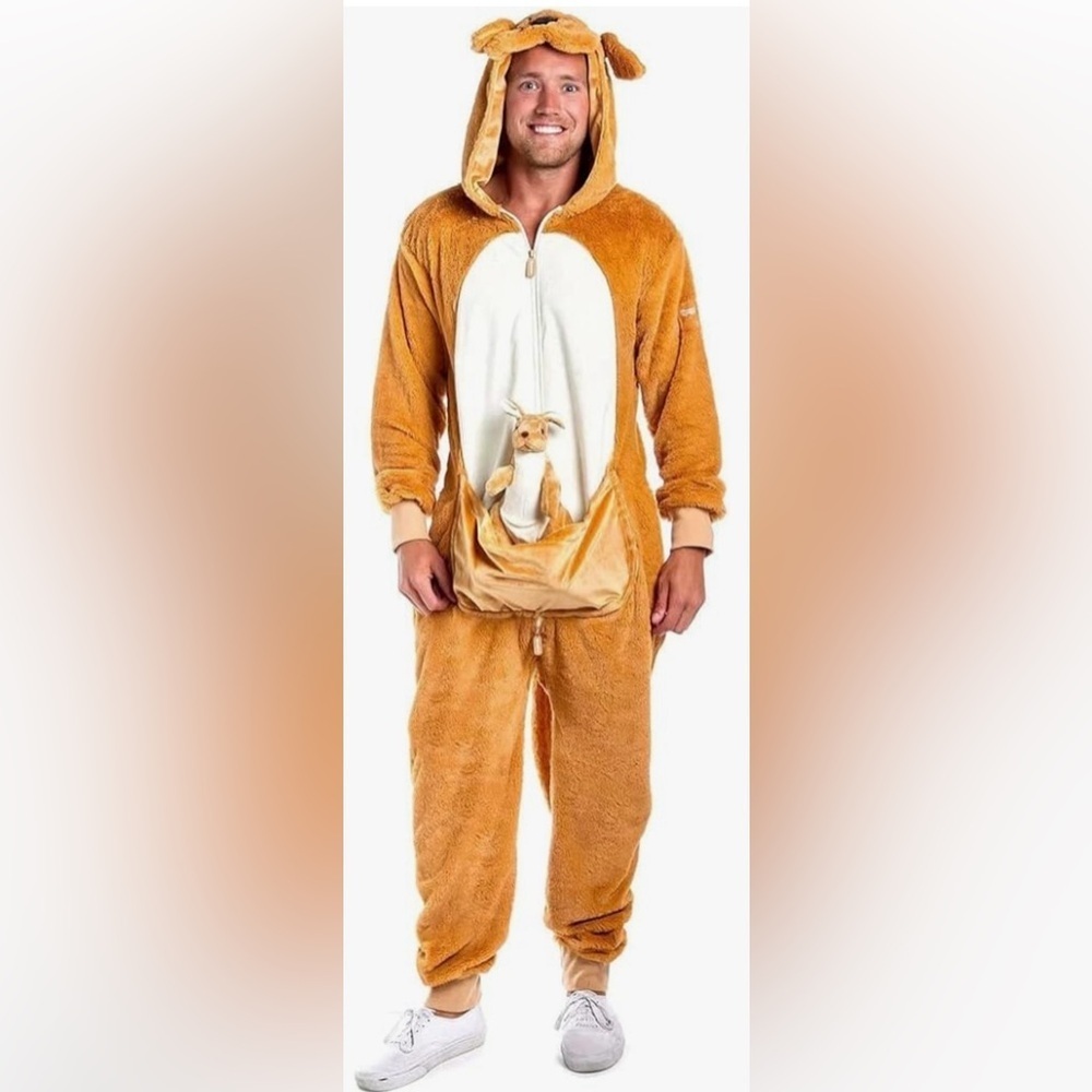 NWT Tipsy Elves Kangaroo men’s Jumpsuit costume with Joey size small